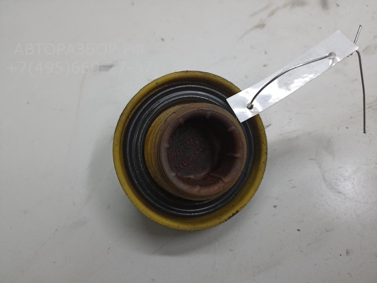 Крышка маслозаливной горловины