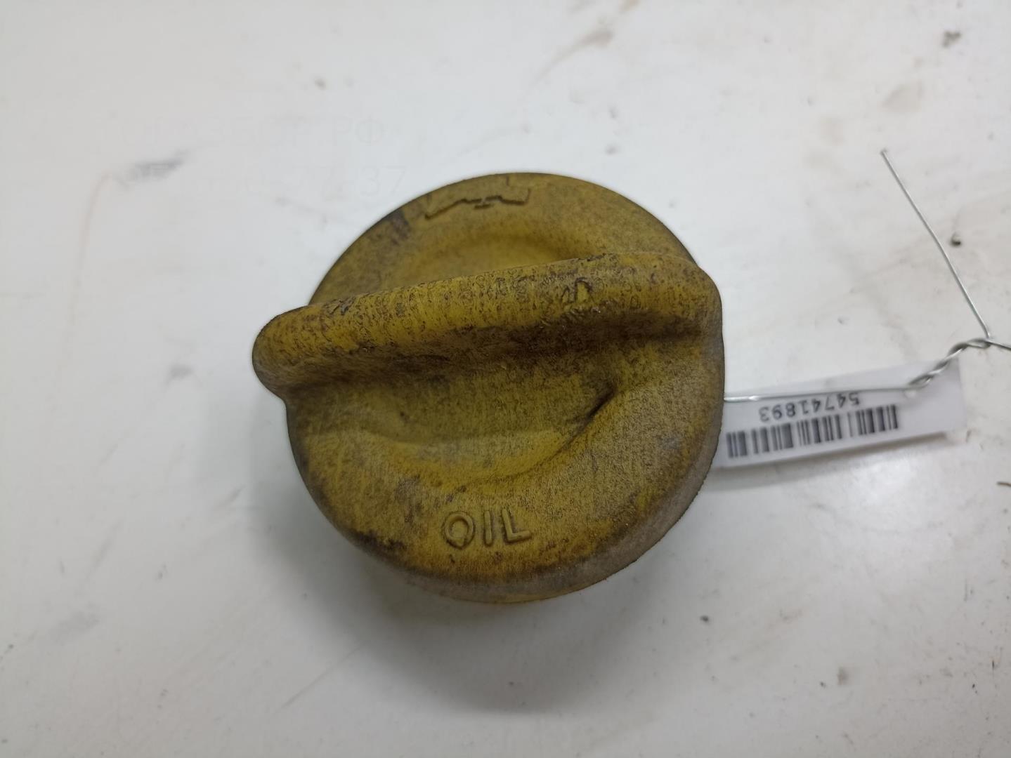 Крышка маслозаливной горловины