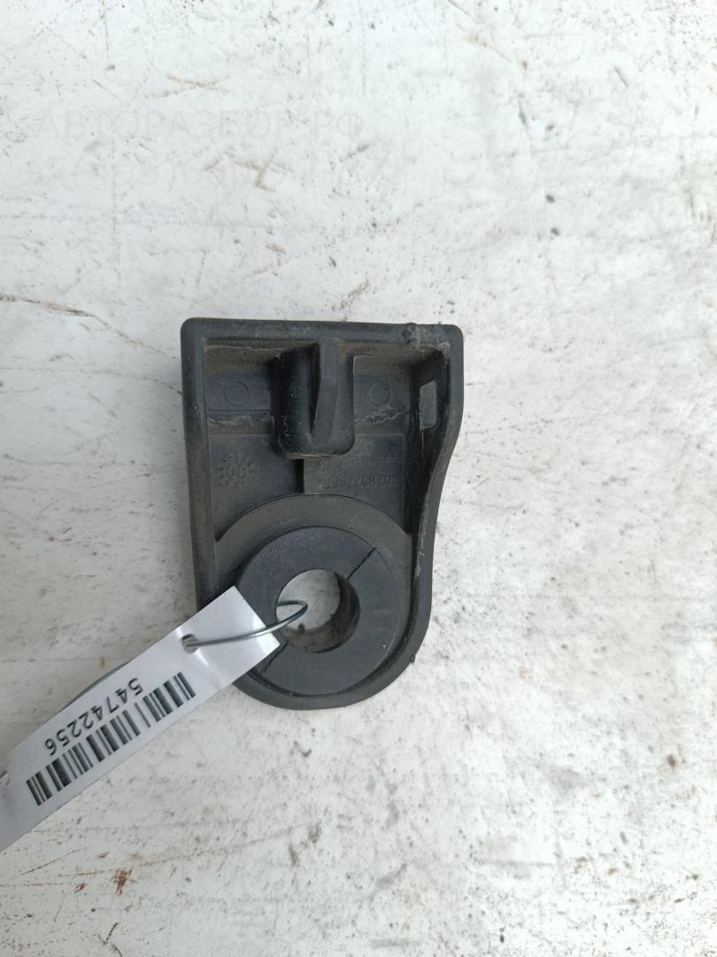 Кронштейн радиатора