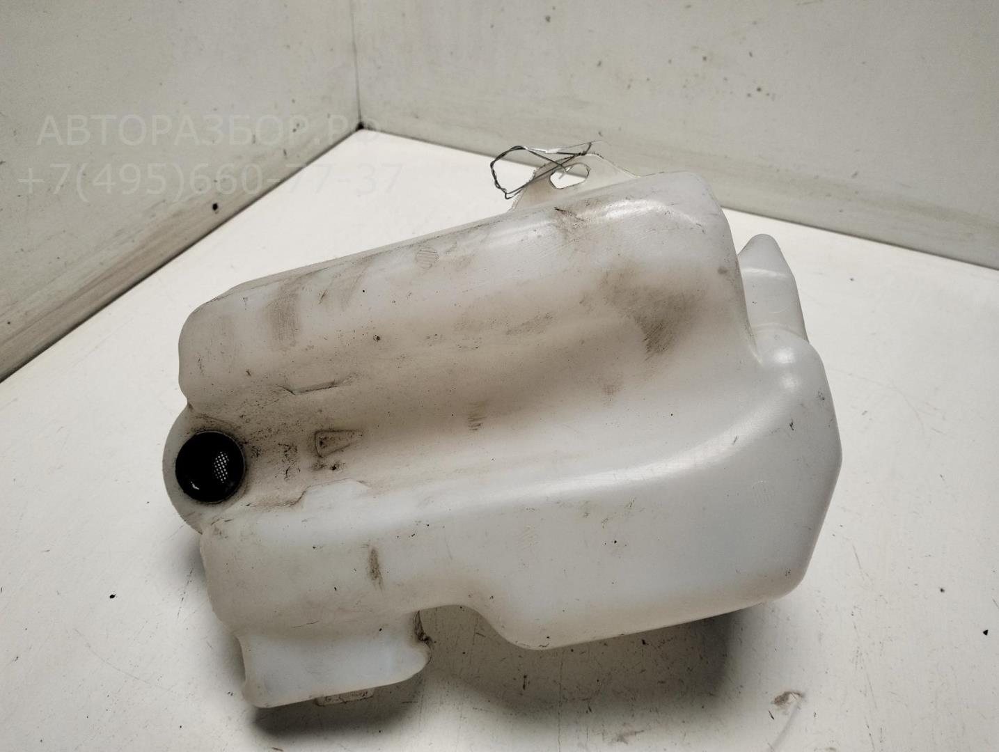 Бачок омывателя лобового стекла