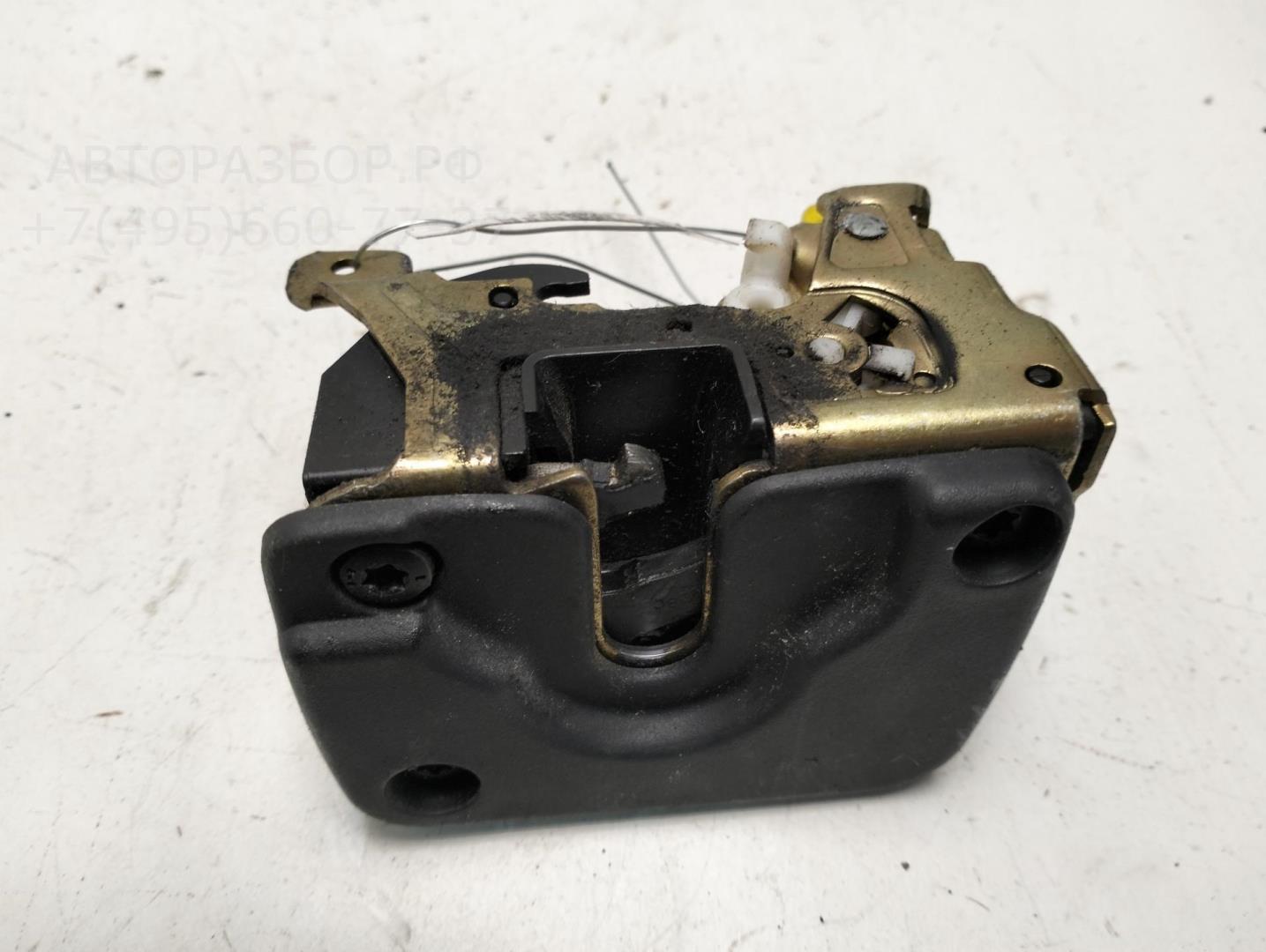 Замок двери передней правой