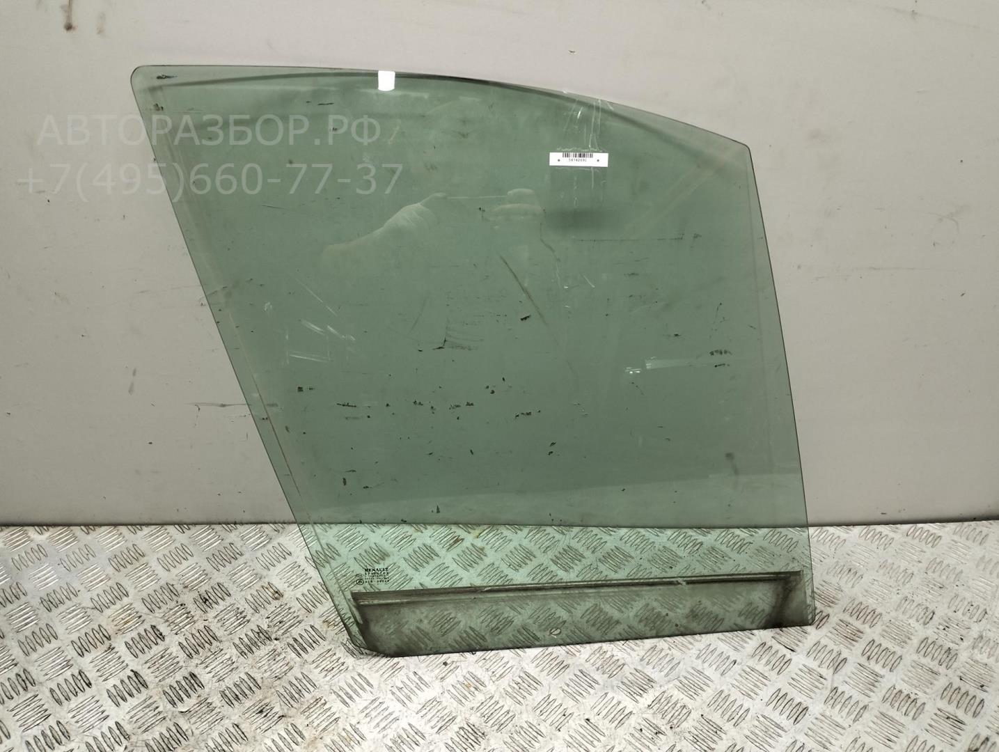 Стекло двери передней правой
