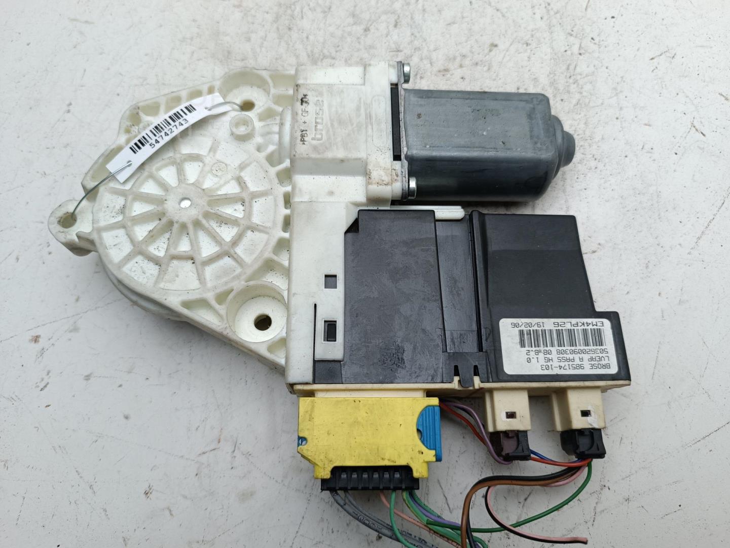 Моторчик стеклоподъемника