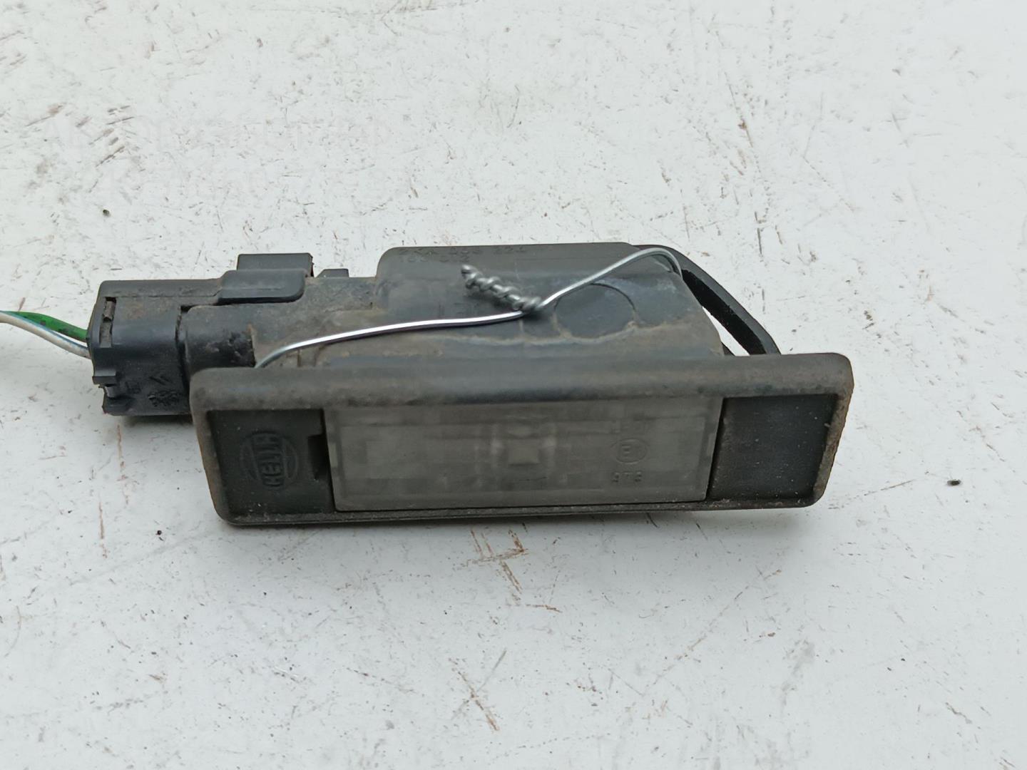 Фонарь подсветки номера