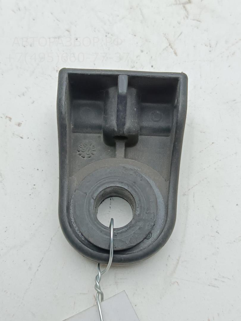 Кронштейн радиатора