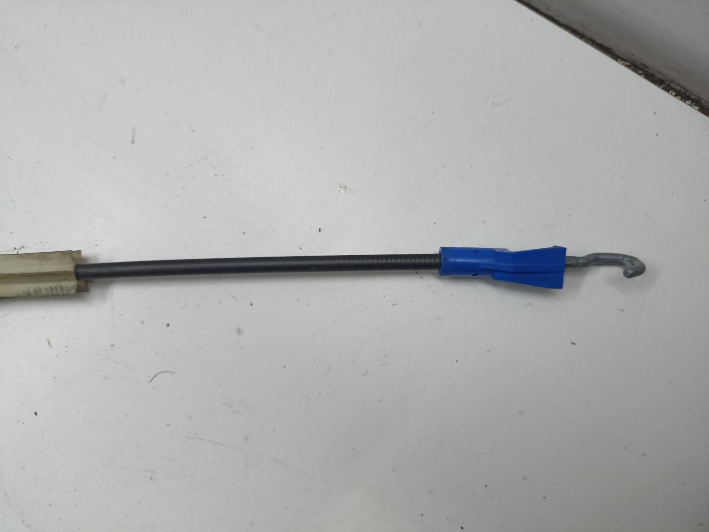 Трос открывания двери