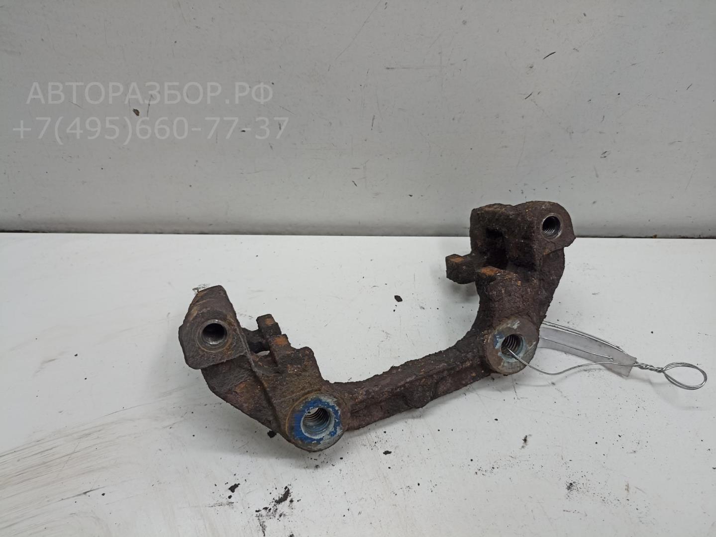 Скоба суппорта заднего