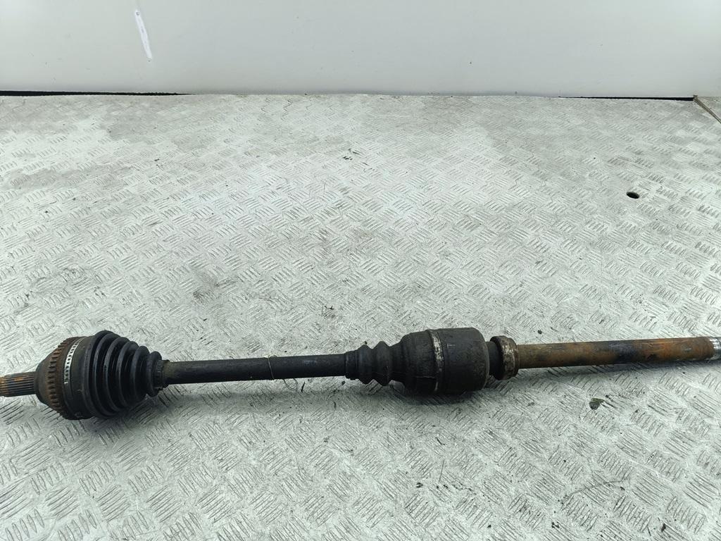 Полуось передняя правая