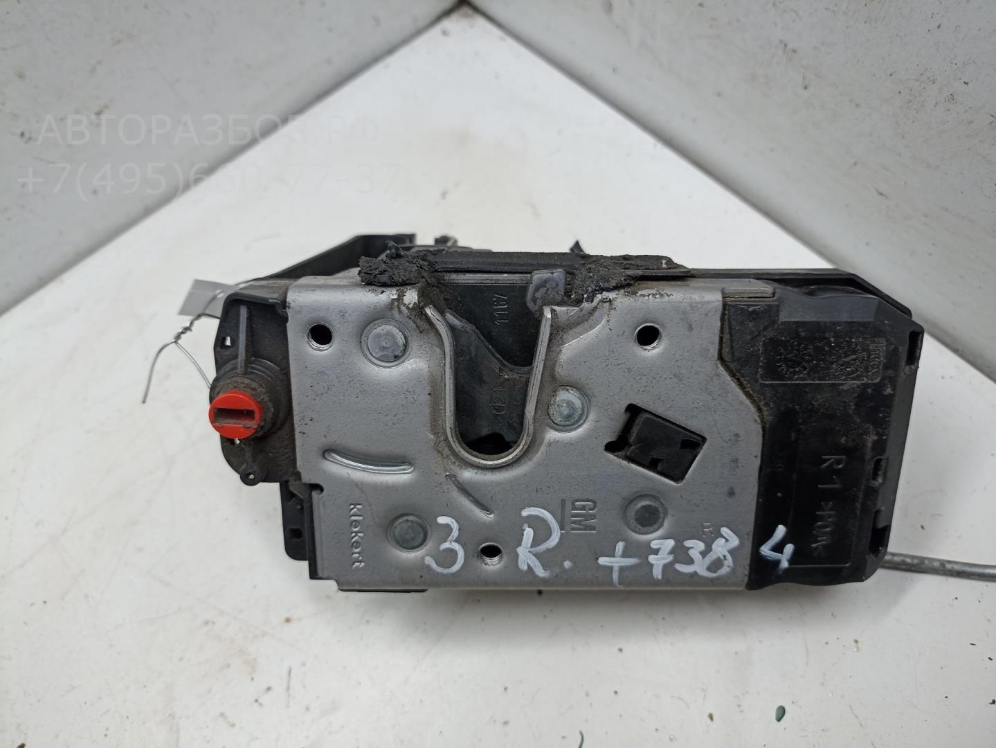 Замок двери задней правой