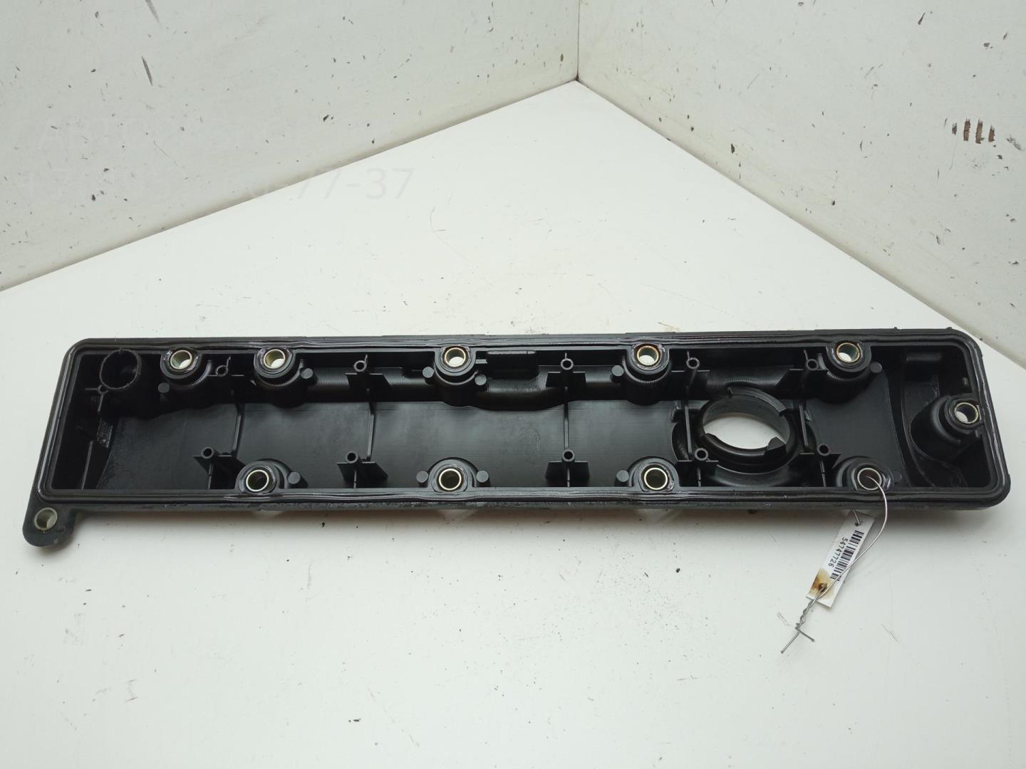 Крышка клапанная ГБЦ