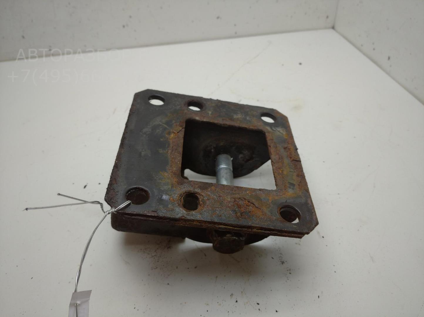 Кронштейн рессоры