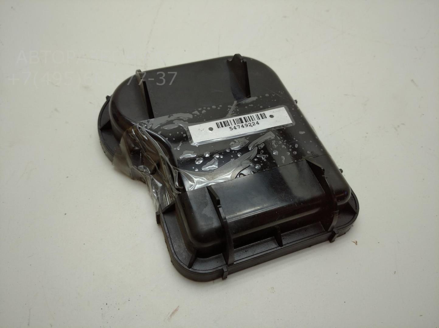 Крышка фары левой