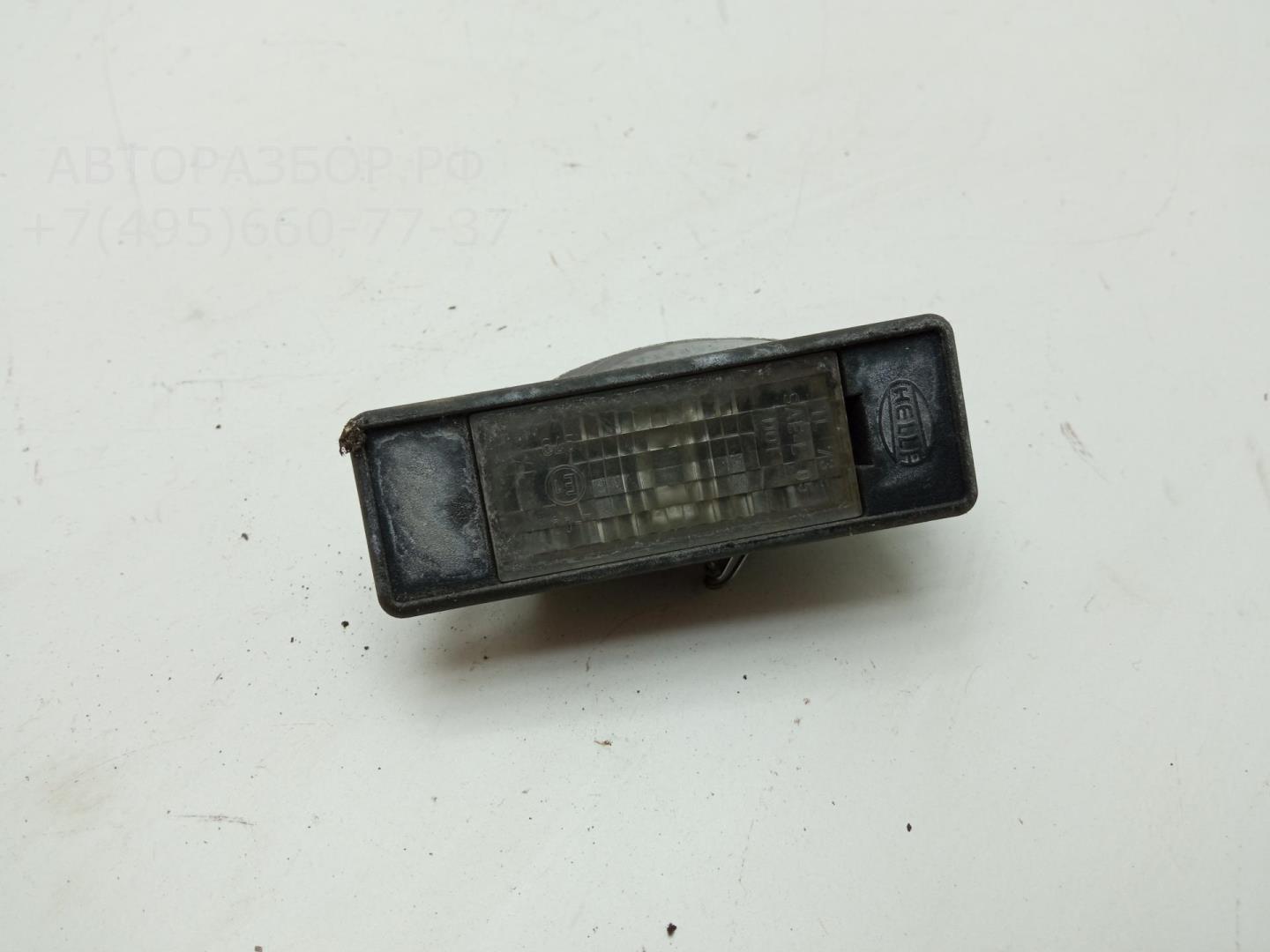 Фонарь подсветки номера