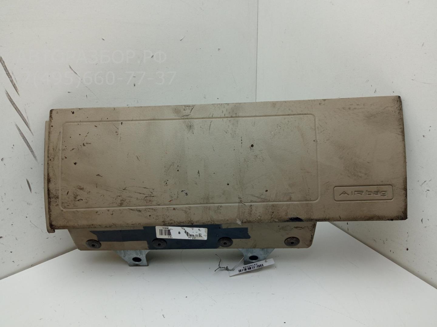 Подушка безопасности пассажирская (в торпедо)