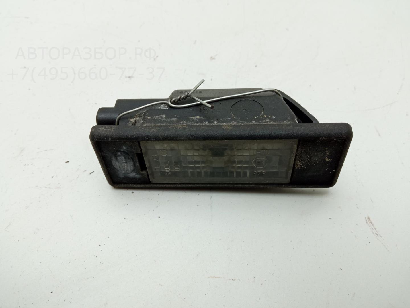 Фонарь подсветки номера