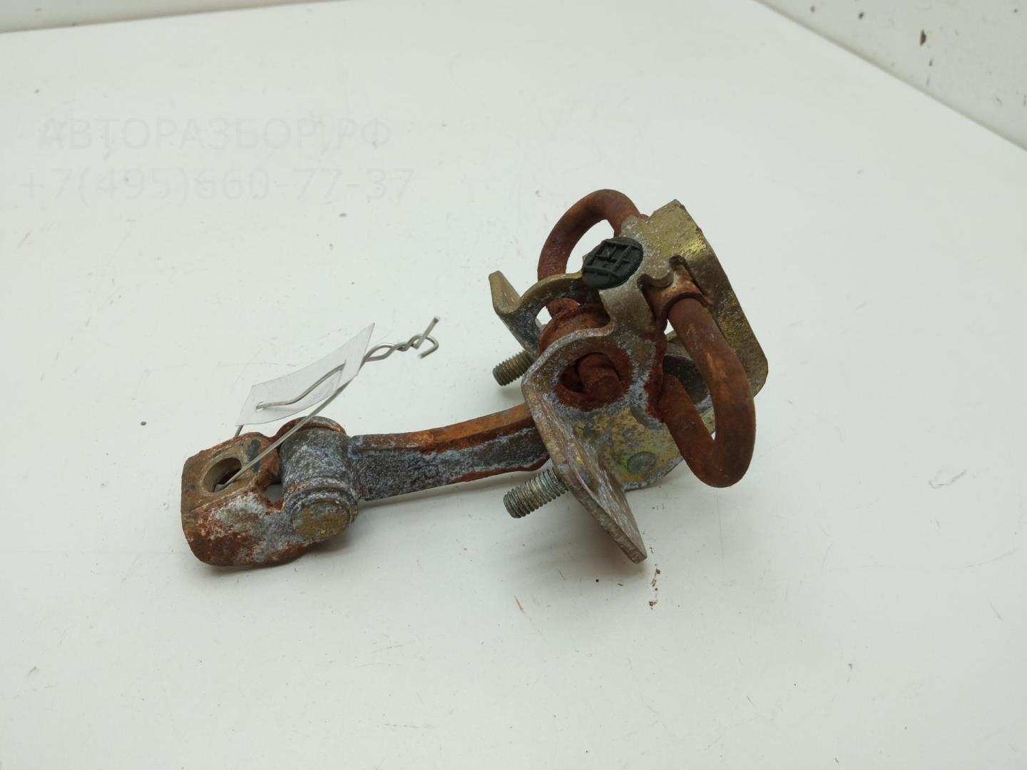 Ограничитель двери