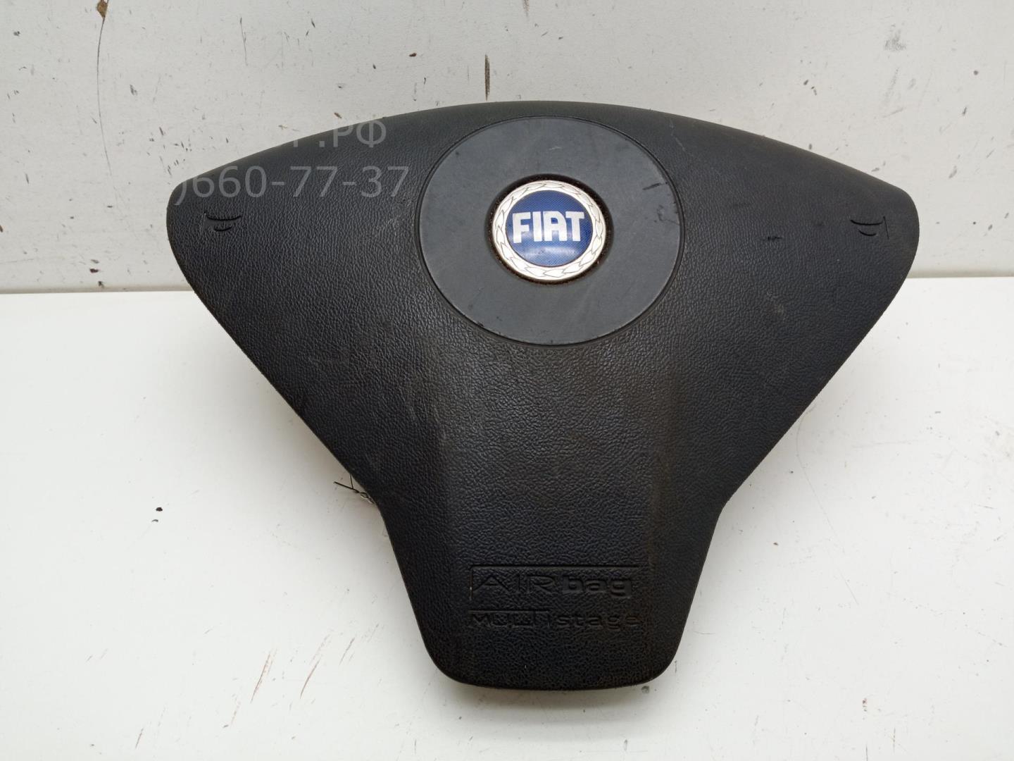 Подушка безопасности в рулевое колесо