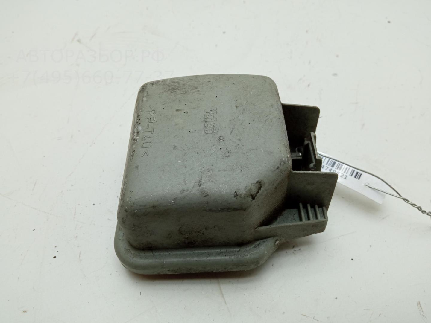 Крышка фары левой