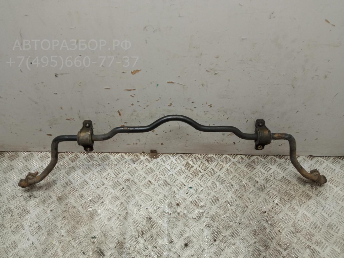 Стабилизатор передний