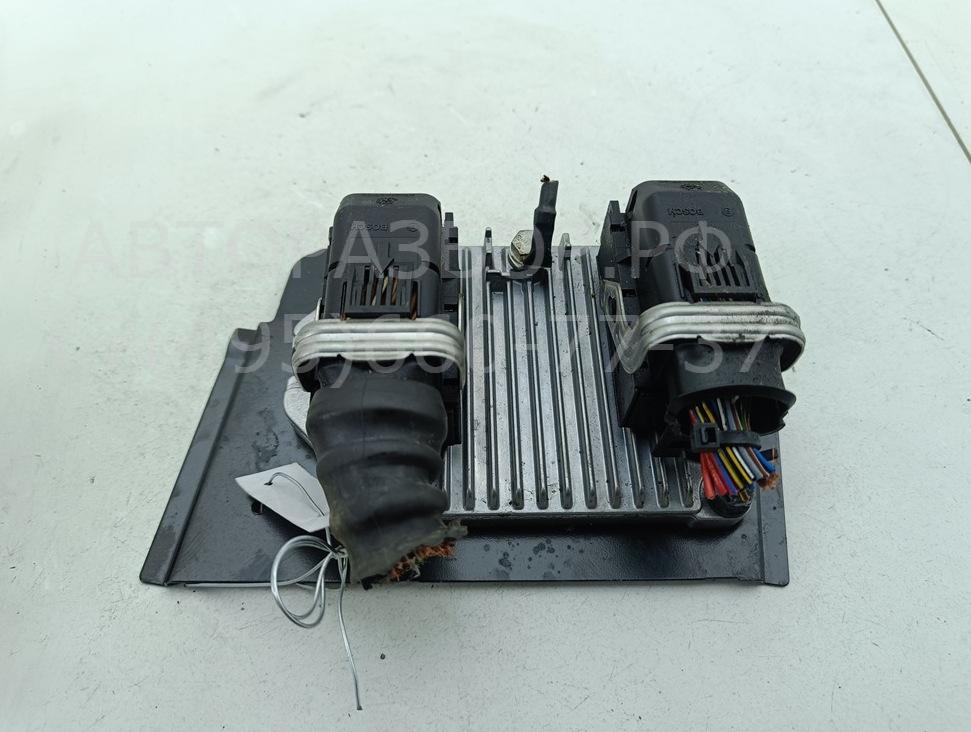 Блок управления двигателем