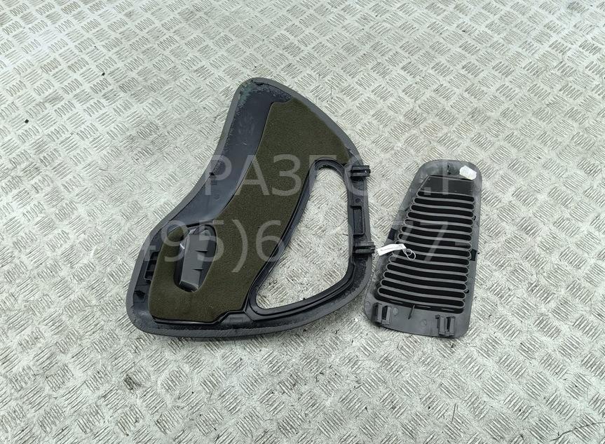 Обшивка багажника