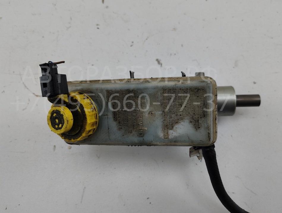 Цилиндр тормозной главный