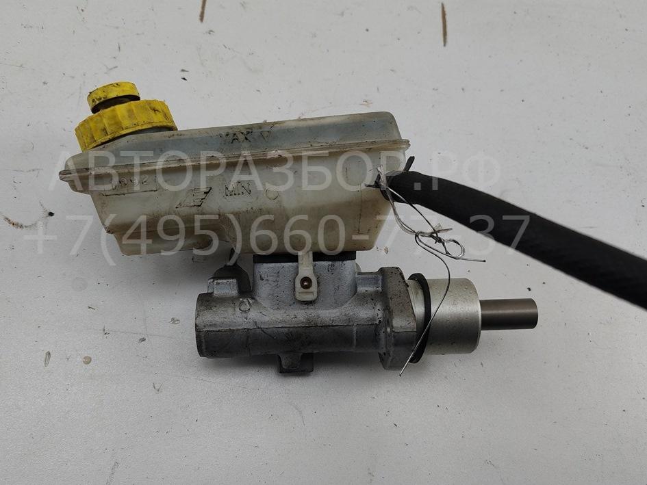 Цилиндр тормозной главный