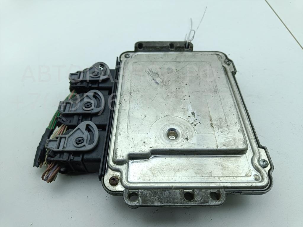 Блок управления двигателем