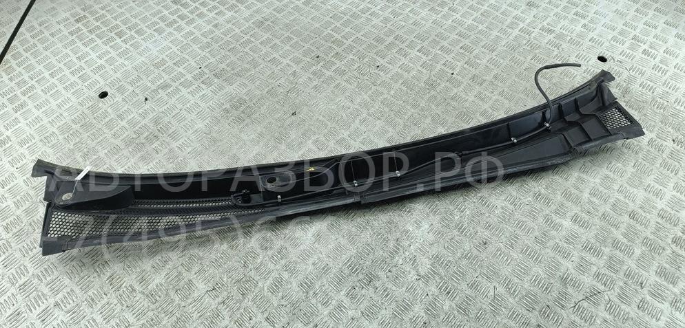 Решетка стеклоочистителей (Жабо)