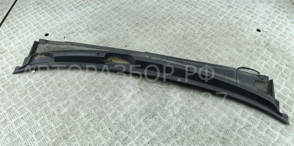 Решетка стеклоочистителей (Жабо)