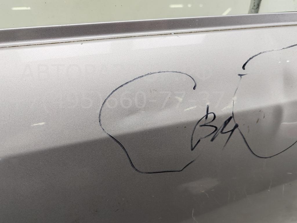 Дверь задняя правая