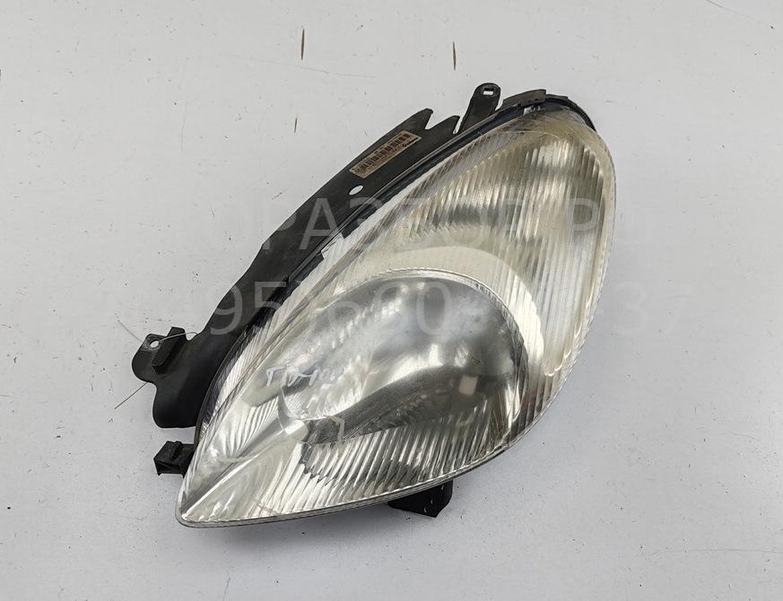 Фара левая