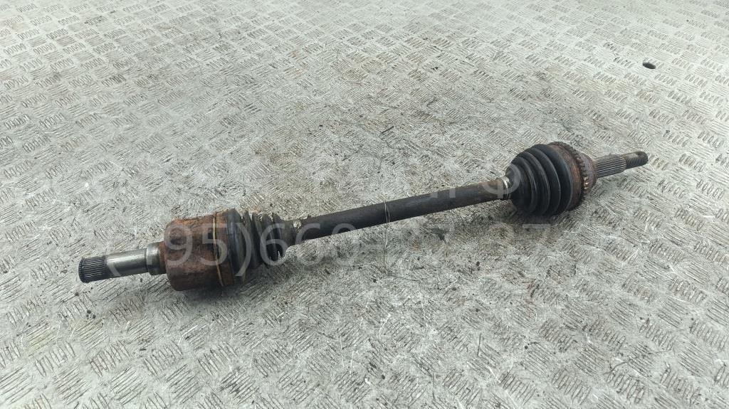 Полуось передняя левая