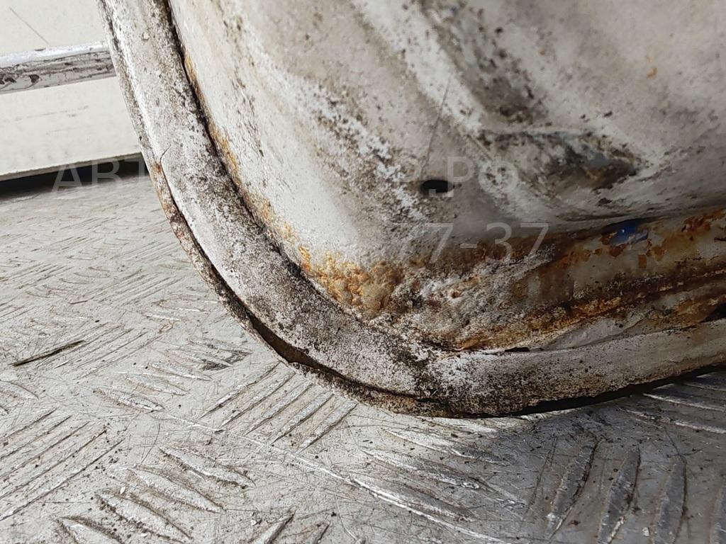 Дверь багажника правая