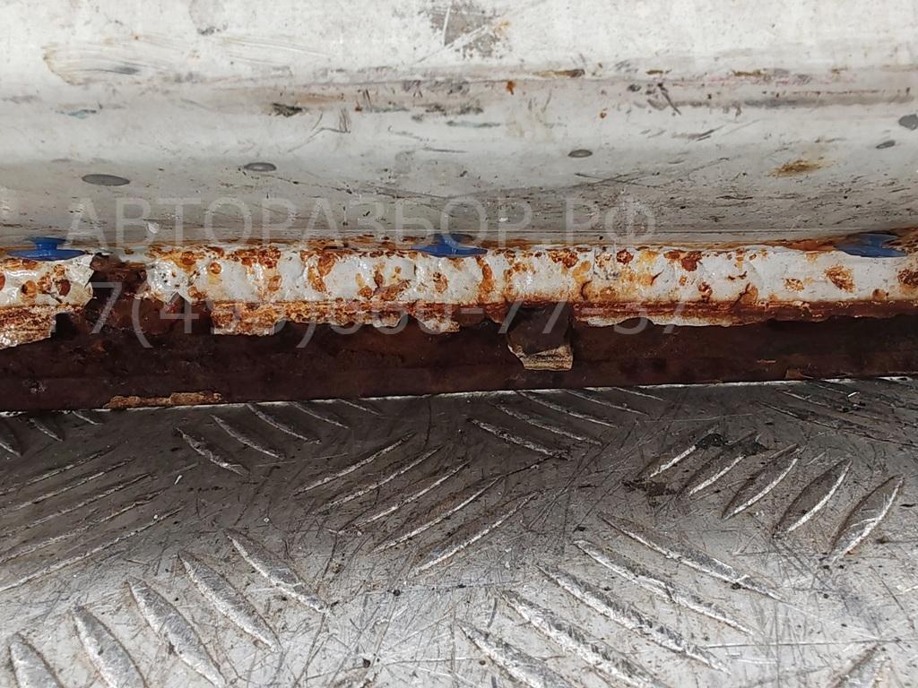 Дверь багажника правая