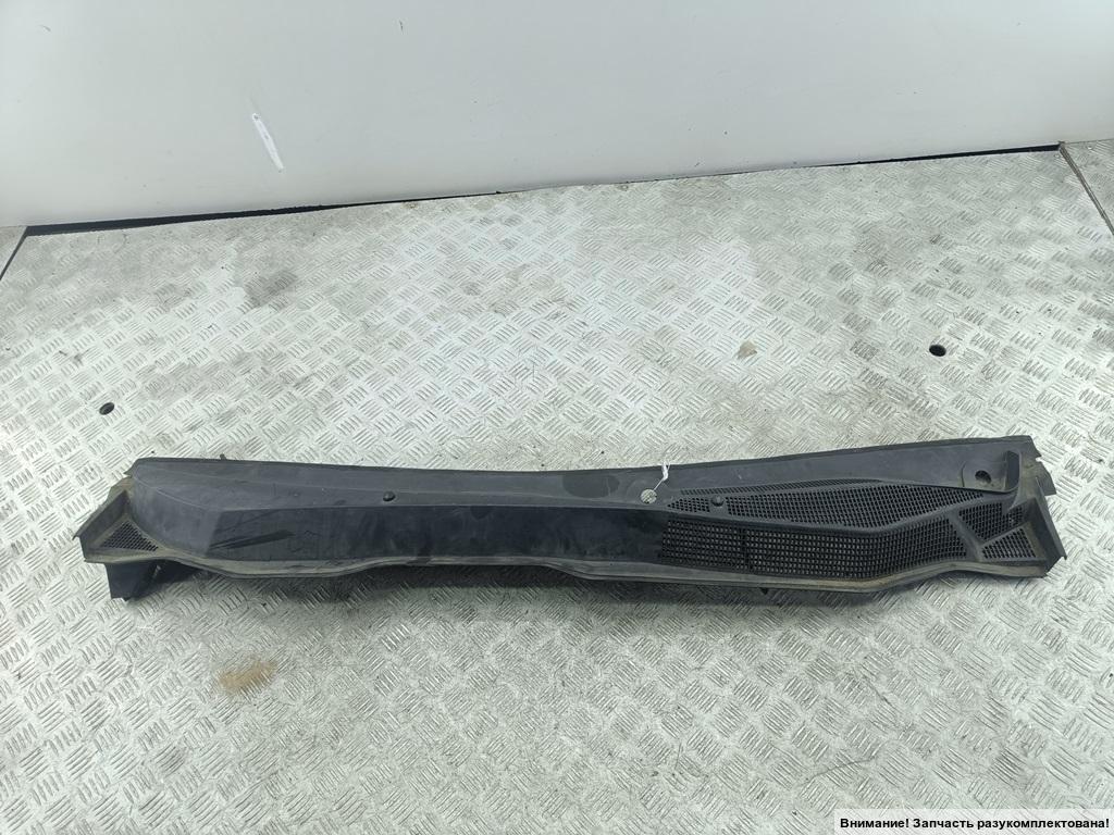 Решетка стеклоочистителей (Жабо)