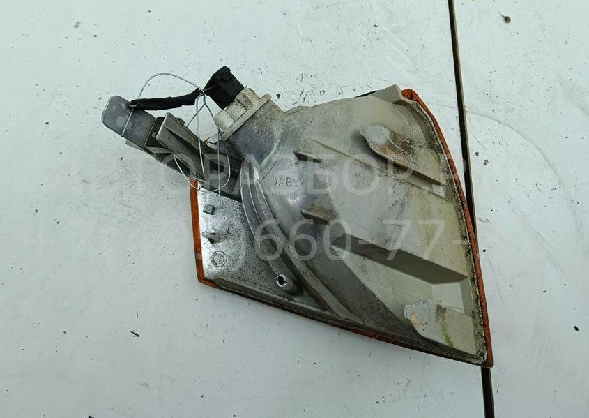 Указатель поворота левый