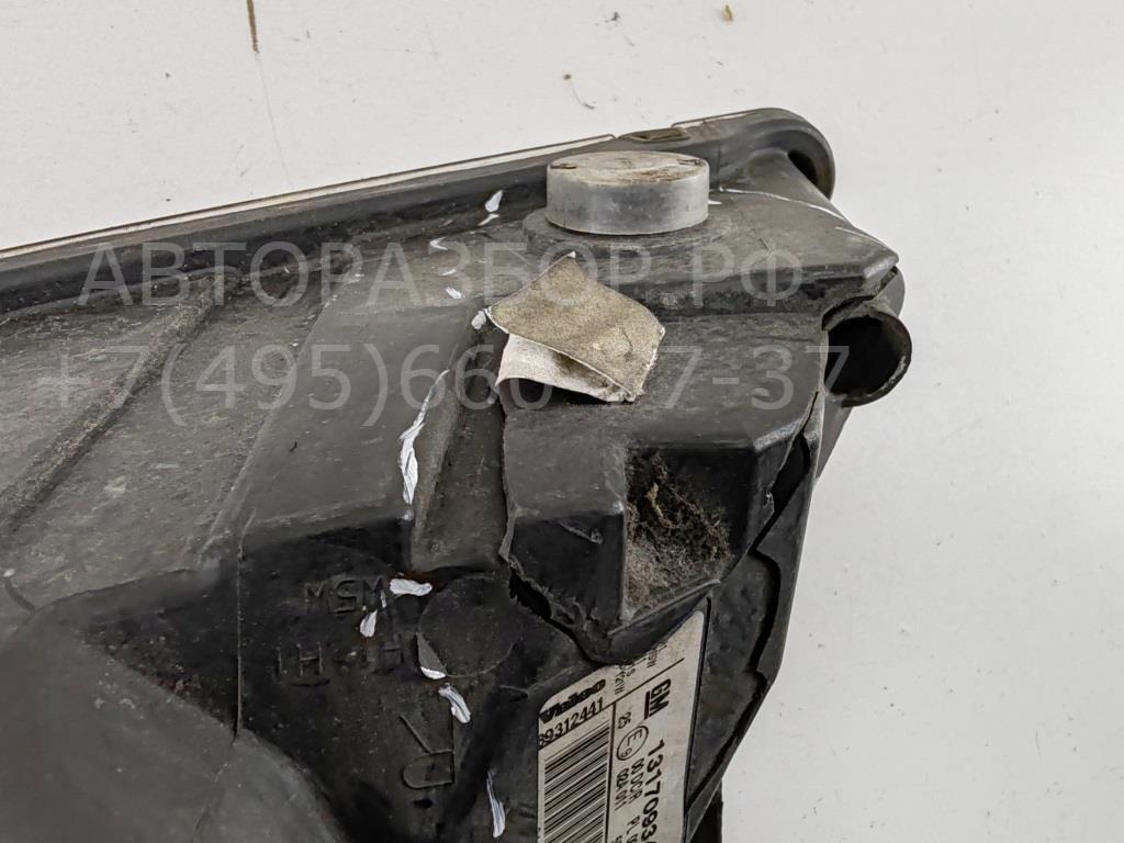 Фара правая