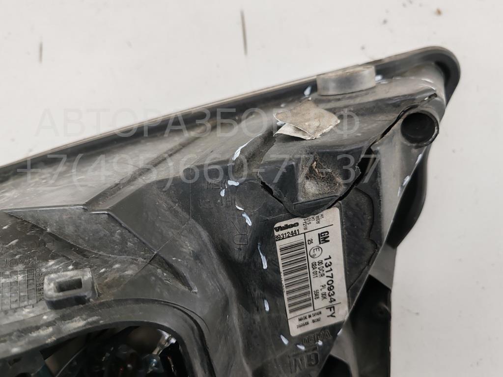 Фара правая