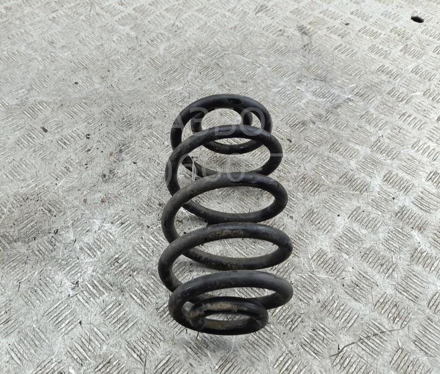 Пружина задняя