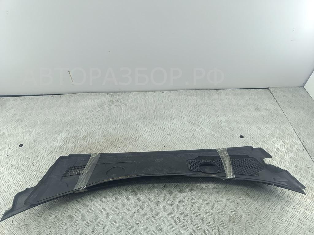 Решетка стеклоочистителей (Жабо)