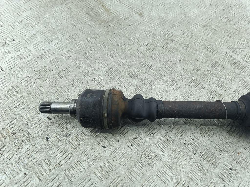 Полуось передняя левая