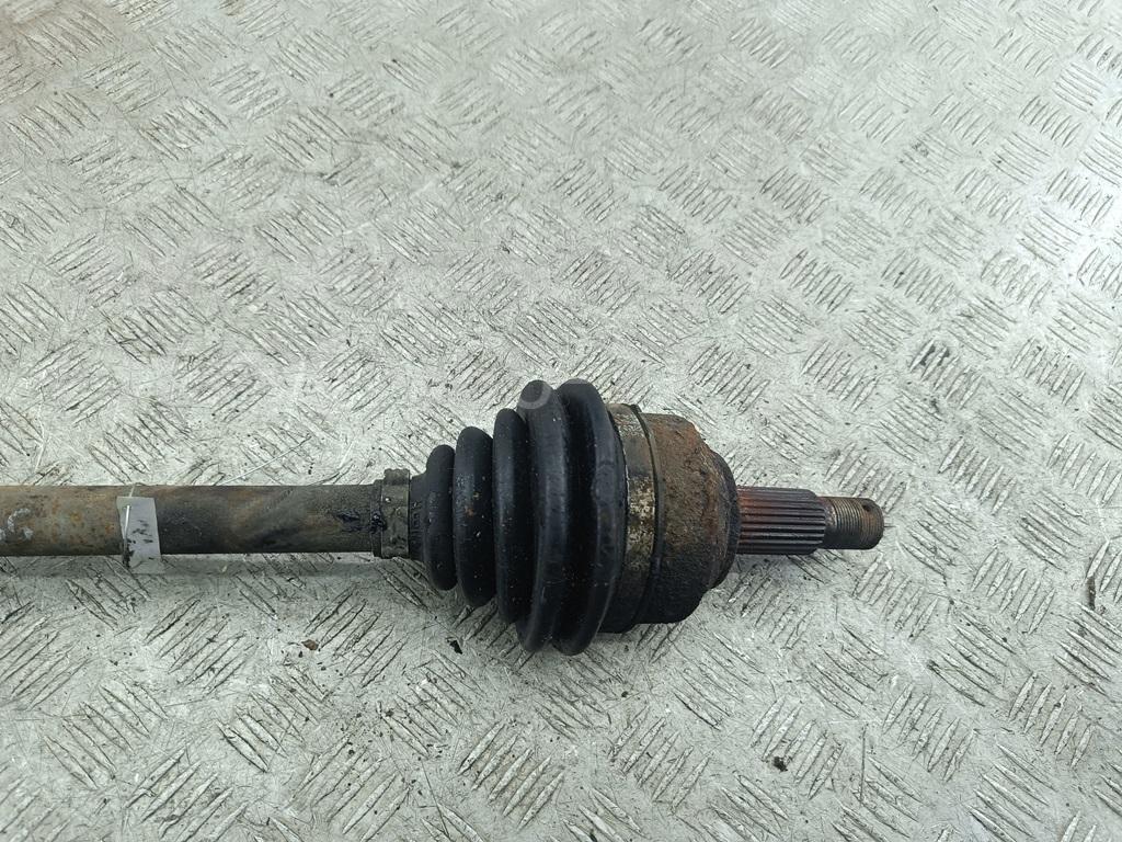 Полуось передняя левая