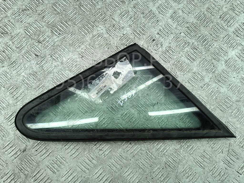 Стекло кузовное глухое правое