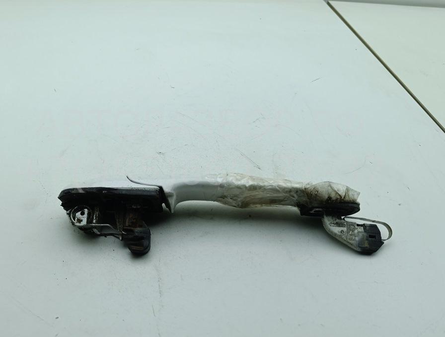 Ручка двери задней наружная левая