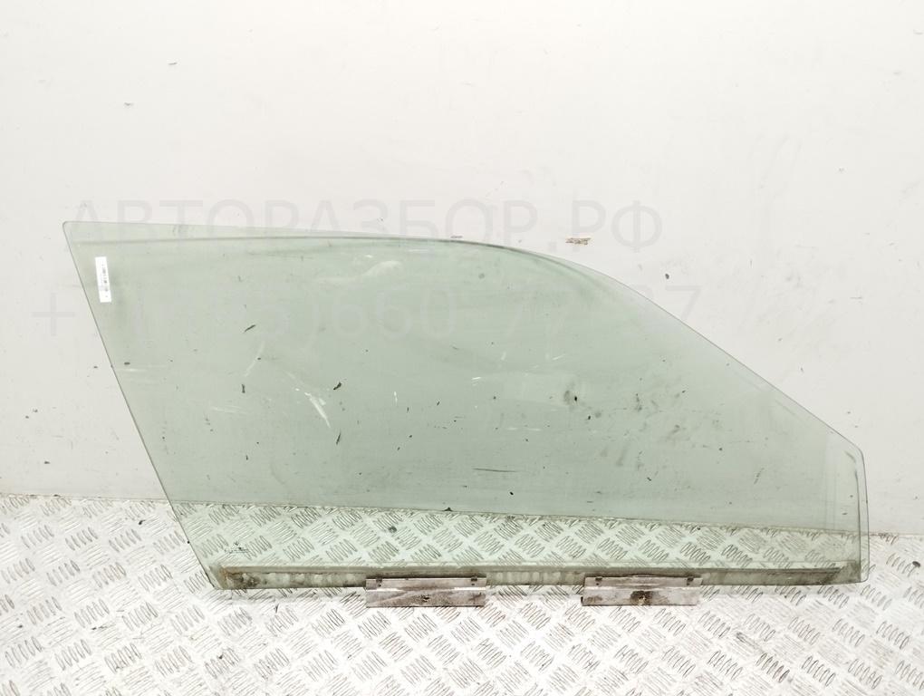Стекло двери передней правой