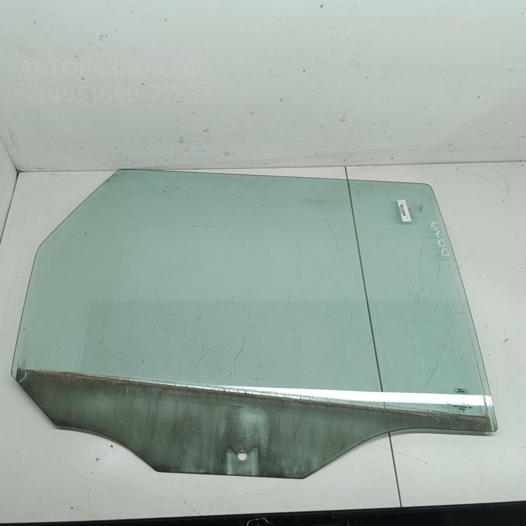 Стекло двери задней правой