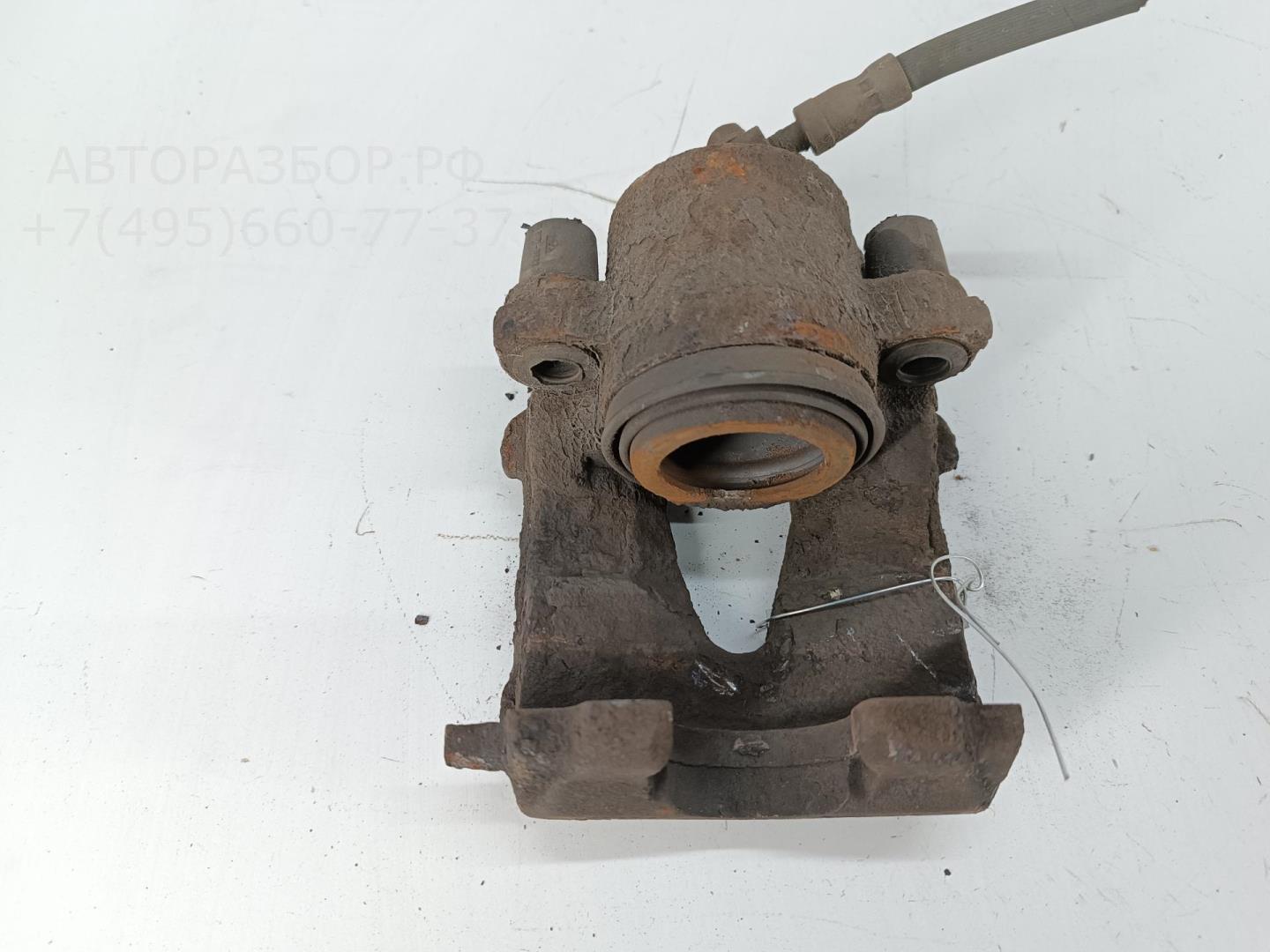 Суппорт передний правый