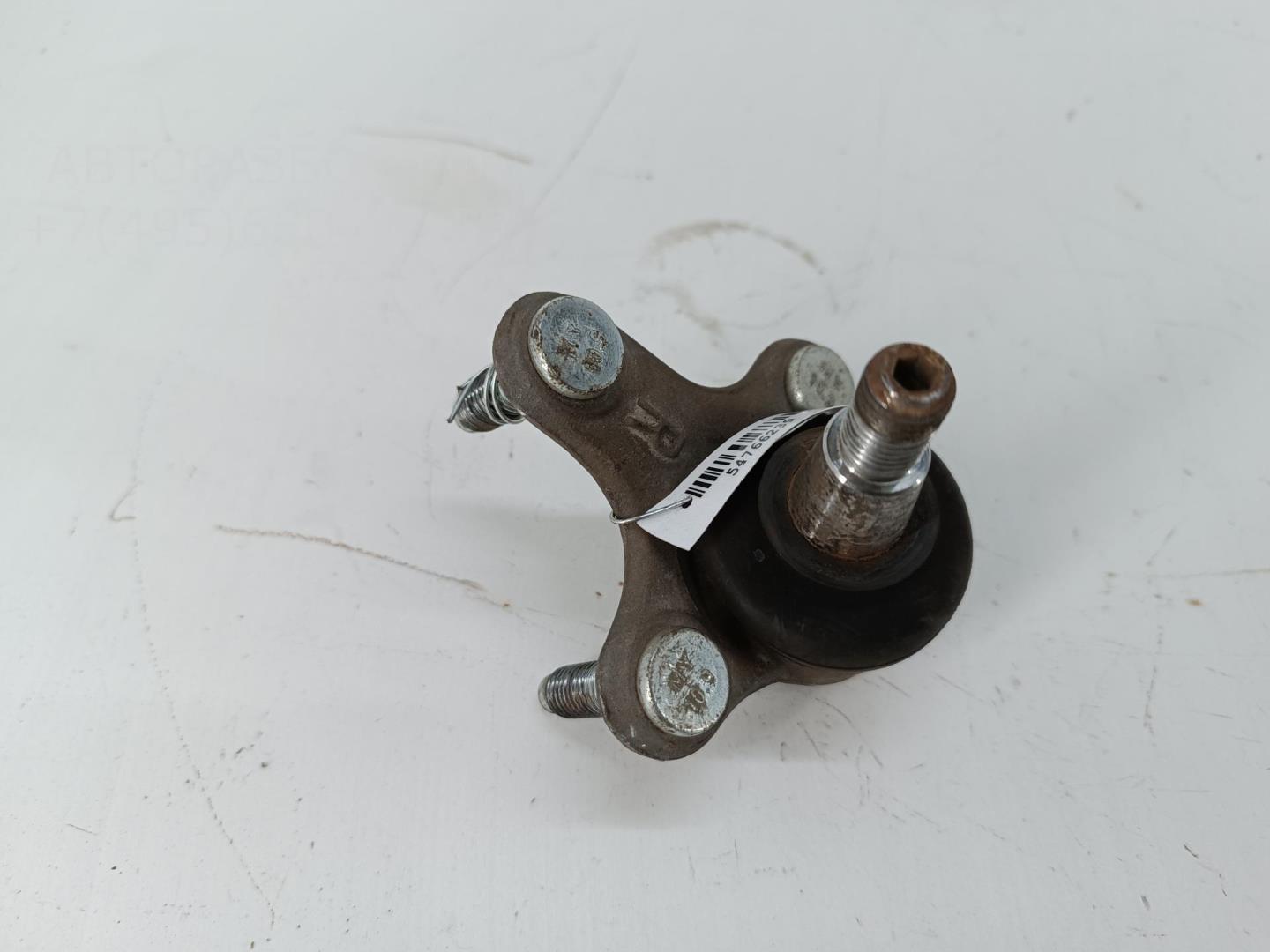 Опора шаровая правая