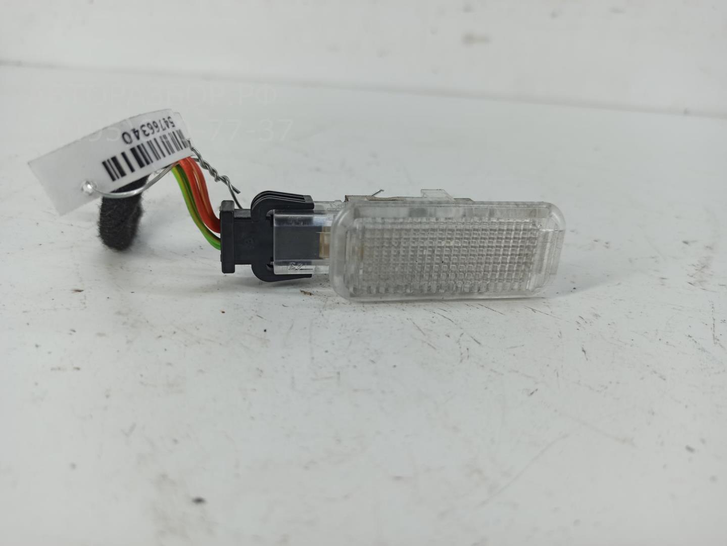 Плафон салонный